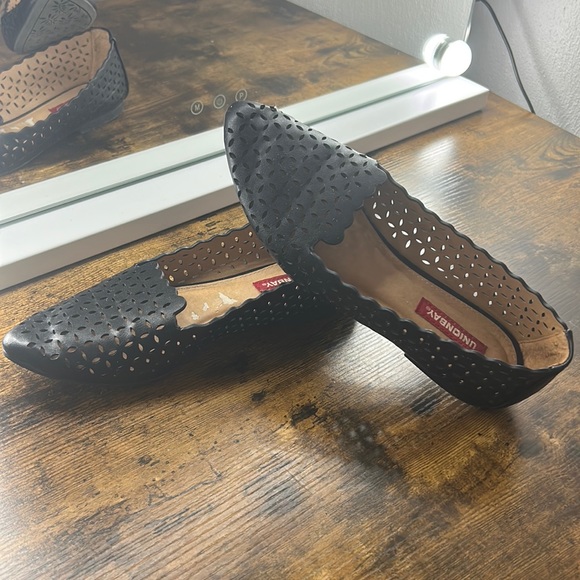 UNIONBAY size 6 black flats - Picture 1 of 4